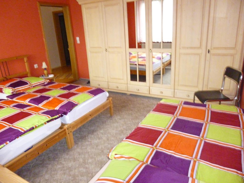 דירות צינוביץ Ferienhaus Lukas חדר תמונה